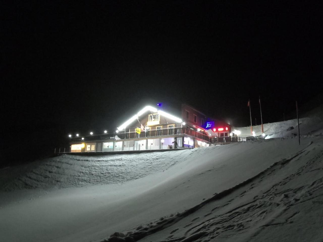 Klewenalp Ausflugs-Ski-Pistenhotel Klewenstock 베켄리트 외부 사진